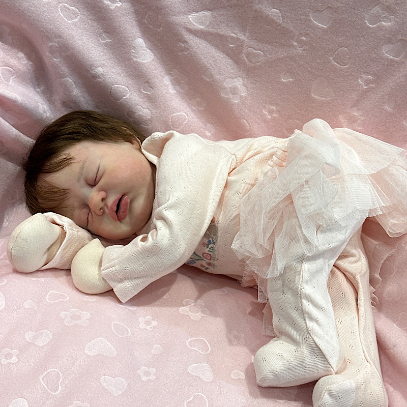 Reborn cuddle baby silicone head athena - Image 8
