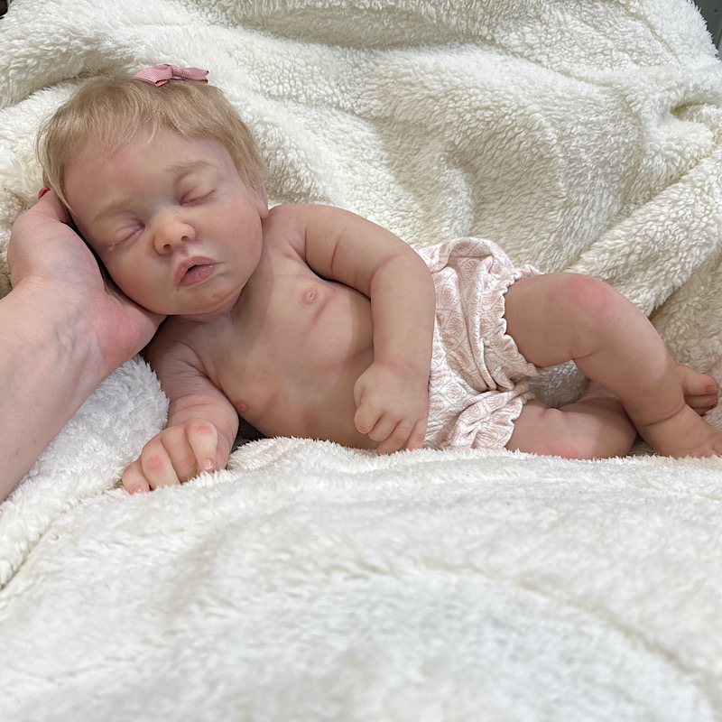 Reborn full body dahlia 19.5 in long 8 lb - Image 9