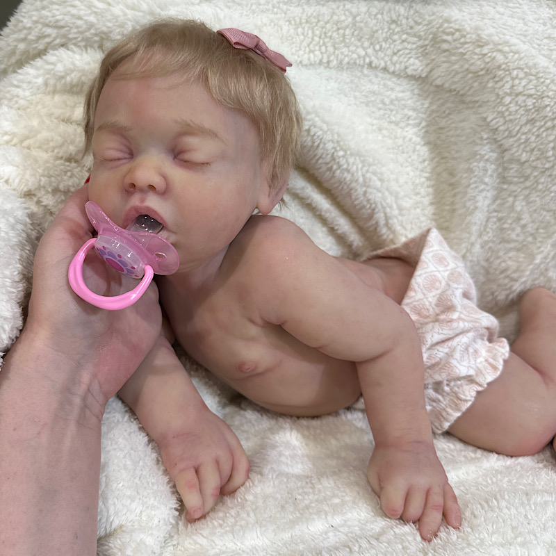 Reborn full body dahlia 19.5 in long 8 lb