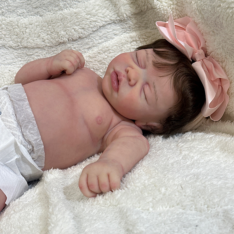 Reborn full body silicone neeley 19 inch 7 lb 12 oz - Image 7
