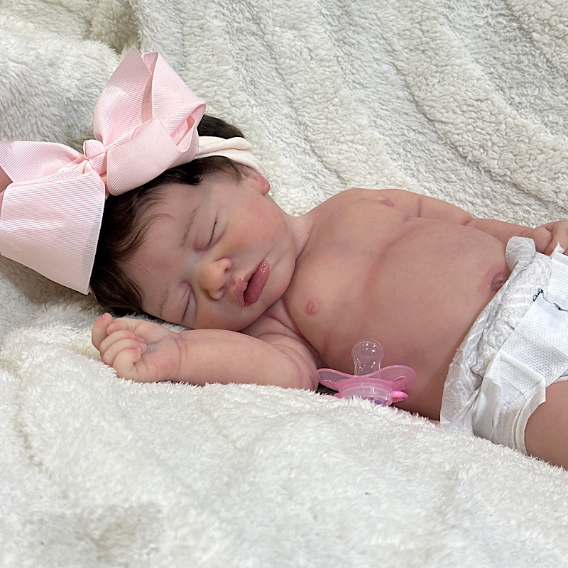 Reborn full body silicone neeley 19 inch 7 lb 12 oz - Image 5
