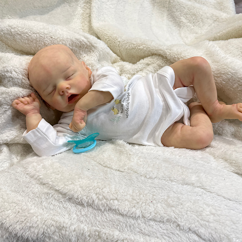 Reborn twin A boy preemie Bonnie brown - Image 4