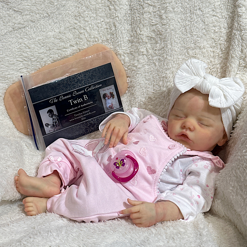 Reborn twin B girl premature Bonnie brown - Image 5